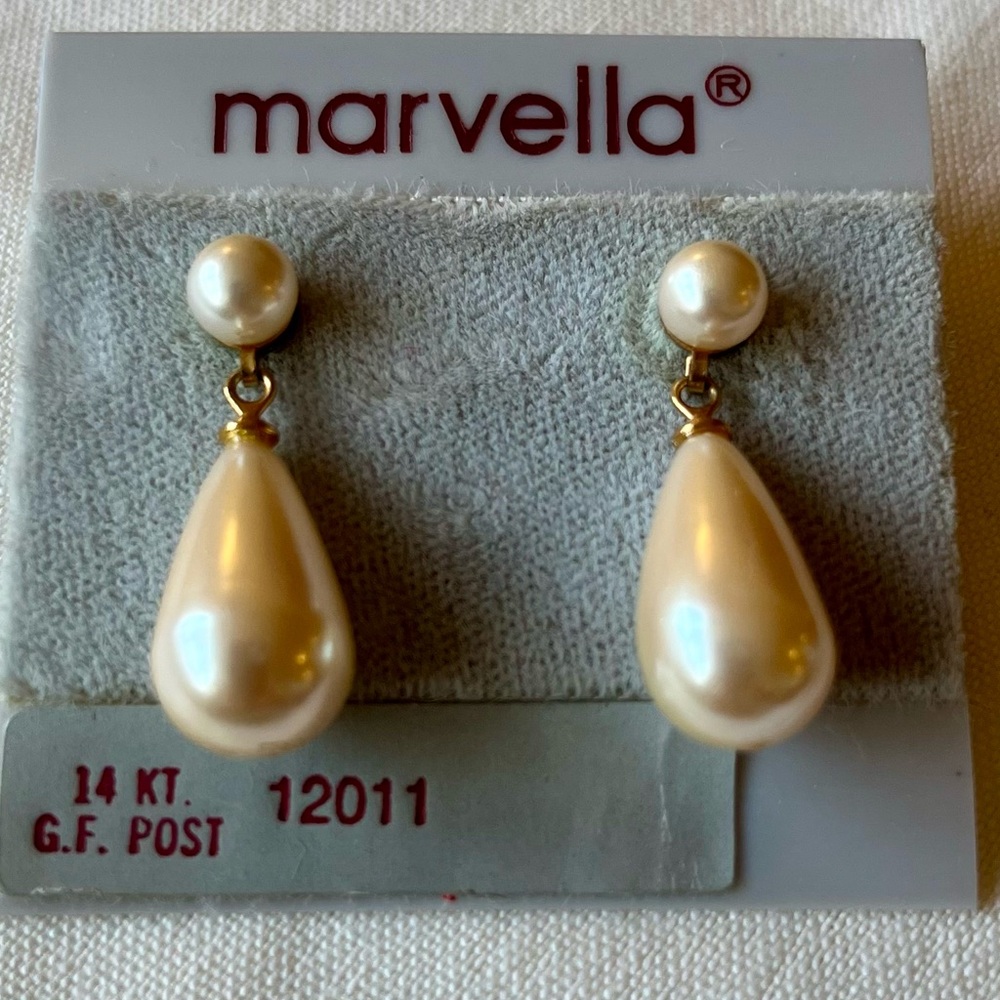 Marvella Tear Drop Pearl Dangle Earrings